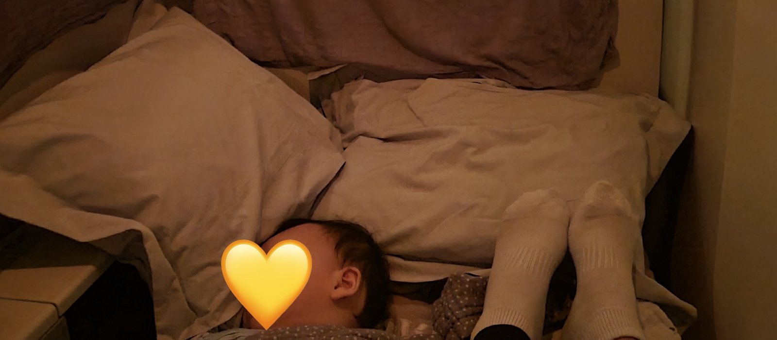 How to Prepare for a Long Flight with a Baby
